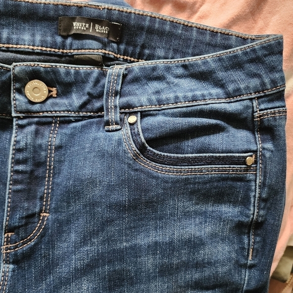 Black House White Market Medium Wash Blue Boot Leg Denim Jeans Women's Size 6 - Picture 3 of 8